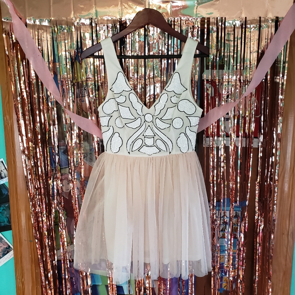 Ark & co. pink tulle and sequin dress Small mini S
